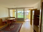 Reizendes City Flat - SICHERES INVESTMENT - Gute Lage! Inkl. Garage u. Wintergarten - Wohnzimmer